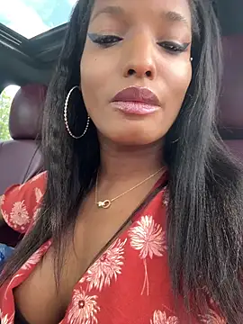 Snapshot of NicoleCocksXXX chatting on 4, 4, 2026 NicoleCocksXXX online show from 4, 4, 2026
