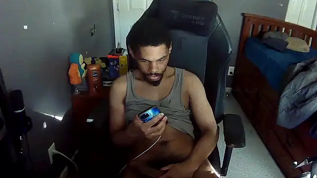 Snapshot of Neovergil0 chatting on 4, 11, 2025 Neovergil0 online show from 4, 11, 2025