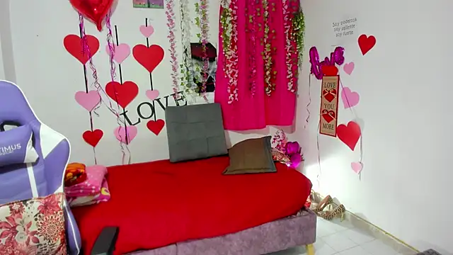 samantha  smile online show from 30, 11, 2025