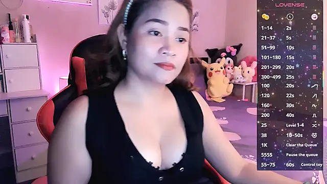Snapshot of yenyen_ chatting on 22, 5, 2026 yenyen online show from 22, 5, 2026