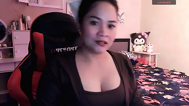 yenyen  online show from 3, 2, 2026