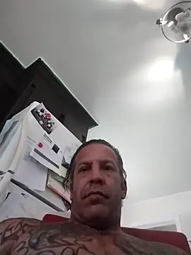 Snapshot of trucker1979 chatting on 27, 5, 2026 trucker1979 online show from 27, 5, 2026