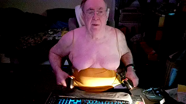 Toastir online show from 4, 12, 2025