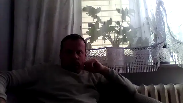 Snapshot of grzes19763 chatting on 16, 6, 2026 grzes19763 online show from 16, 6, 2026