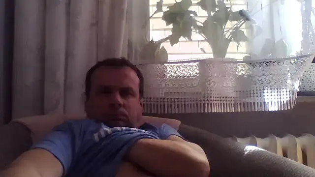 Snapshot of grzes19763 chatting on 16, 4, 2026 grzes19763 online show from 16, 4, 2026