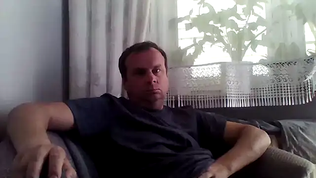 Snapshot of grzes19763 chatting on 6, 5, 2026 grzes19763 online show from 6, 5, 2026