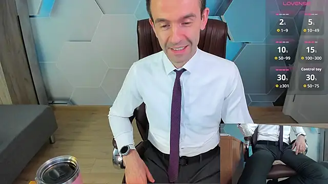 SteveTiger online show from 4, 4, 2026