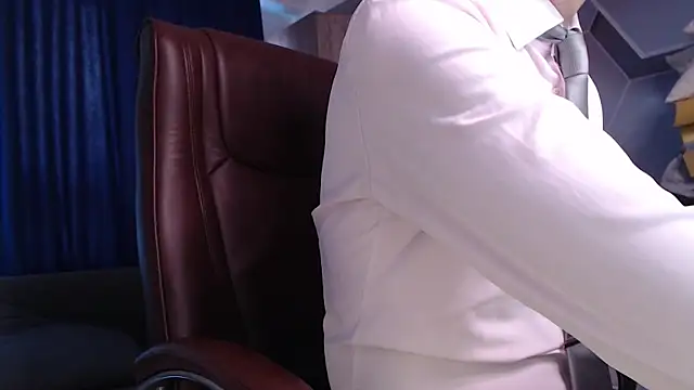 SteveTiger online show from 10, 11, 2025