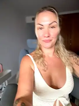 Snapshot of NastyMilf_ chatting on 10, 6, 2026 NastyMilf online show from 10, 6, 2026