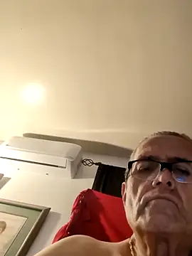 bobby69cock online show from 1, 11, 2025