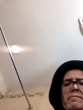 bobby69cock online show from 15, 11, 2025