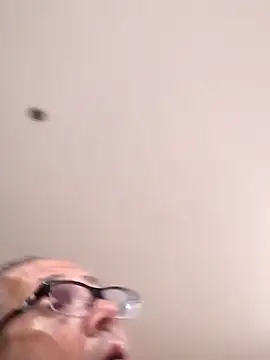Snapshot of bobby69cock chatting on 5, 6, 2026 bobby69cock online show from 5, 6, 2026