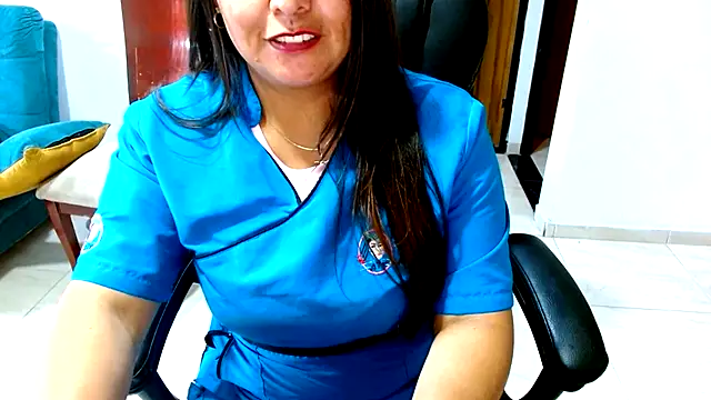 Ixchel Anaid online show from 18, 11, 2025