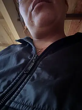 Ixchel Anaid online show from 15, 11, 2025