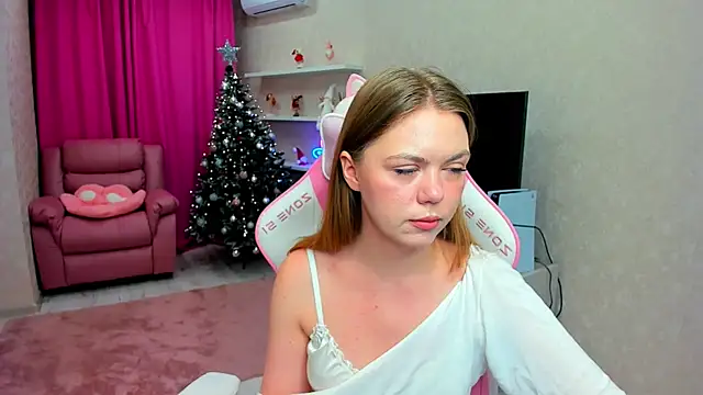 Strawberrye online show from 9, 1, 2026