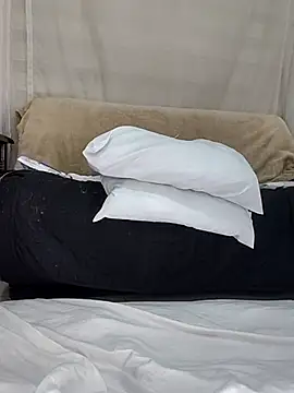 Snapshot of estrella_tasty chatting on 3, 11, 2025 estrella tasty online show from 3, 11, 2025