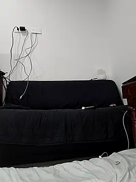 Snapshot of estrella_tasty chatting on 7, 6, 2026 estrella tasty online show from 7, 6, 2026