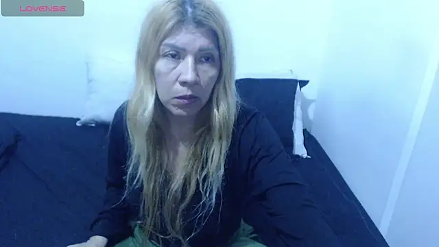 Dulce-Bella online show from 31, 1, 2026