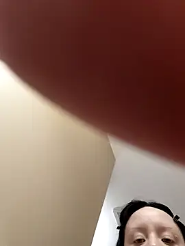 EVILYN online show from 6, 3, 2026