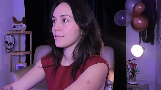 molly marmalade  online show from 27, 10, 2025