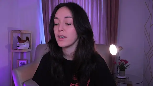 molly marmalade  online show from 17, 11, 2025