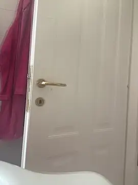 Aestheticsgirl online show from 25, 2, 2026