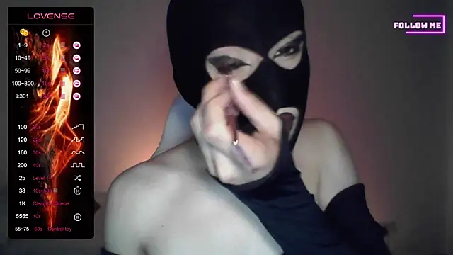 Bigfemblue online show from 12, 10, 2025