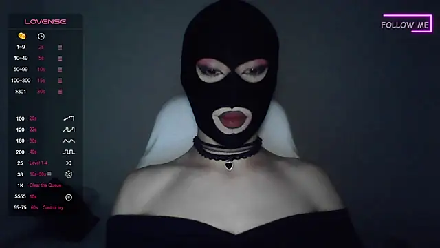 Bigfemblue online show from 9, 10, 2025