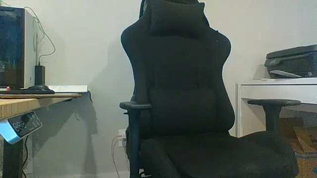 Snapshot of Bloopers66 chatting on 12, 5, 2026 Bloopers66 online show from 12, 5, 2026