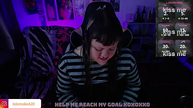 Snapshot of Bdsm_and_fries chatting on 8, 5, 2026 Bdsm and fries online show from 8, 5, 2026