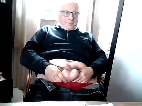 johnjohn622662 online show from 18, 4, 2026