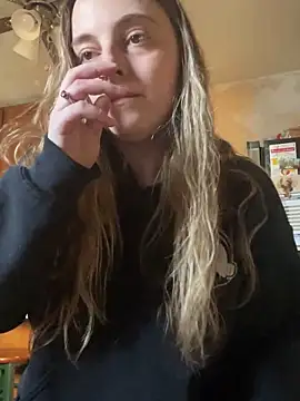 jaseyrae online show from 28, 2, 2025