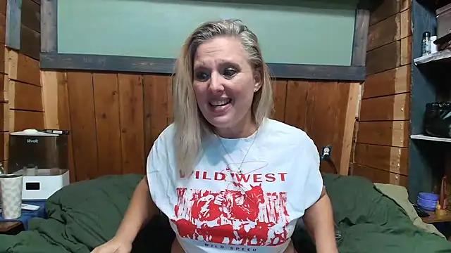 lisaxlovexxx online show from 29, 4, 2026