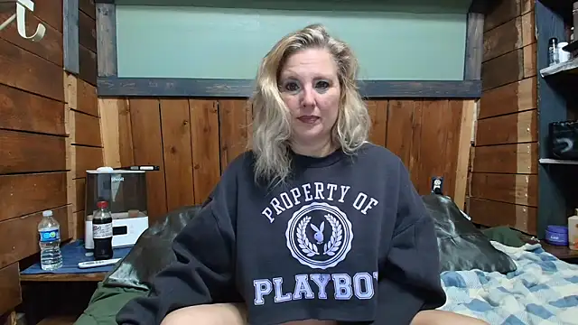 lisaxlovexxx online show from 23, 3, 2026