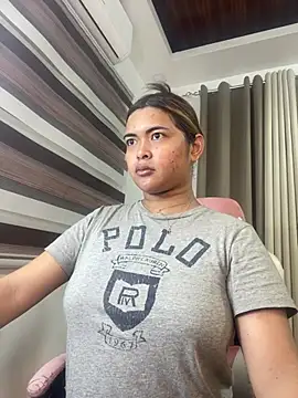 Bombshell Ashy online show from 17, 2, 2025