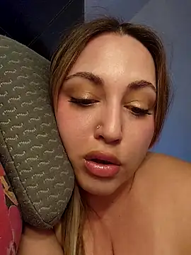 sofiabichota online show from 16, 12, 2025