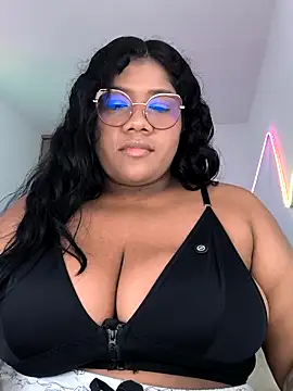 paola091 online show from 17, 4, 2026