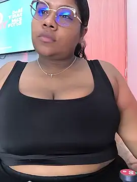 Snapshot of paola091 chatting on 14, 5, 2026 paola091 online show from 14, 5, 2026