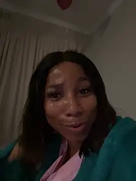 Snapshot of CurvyDesire1 chatting on 8, 5, 2026 CurvyDesire1 online show from 8, 5, 2026