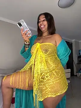 Snapshot of CurvyDesire1 chatting on 26, 5, 2026 CurvyDesire1 online show from 26, 5, 2026