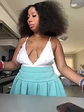 CurvyDesire1 online show from 21, 4, 2026