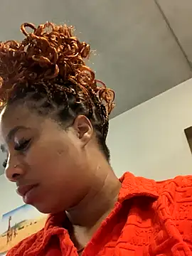 Snapshot of CurvyDesire1 chatting on 29, 10, 2025 CurvyDesire1 online show from 29, 10, 2025