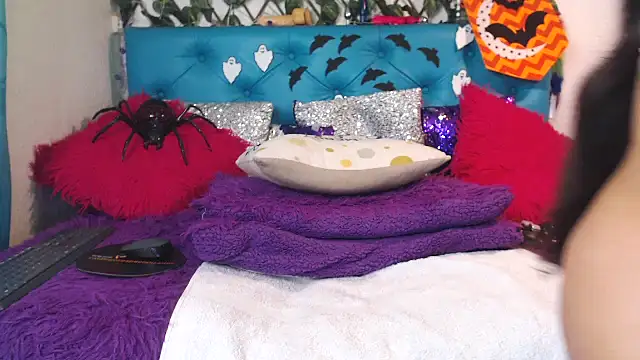 SARAWILLS online show from 31, 10, 2025