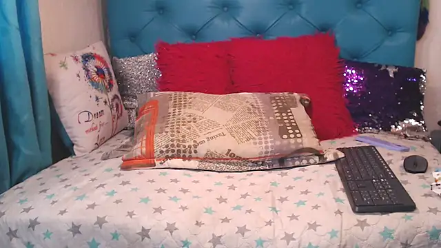 SARAWILLS online show from 12, 3, 2026