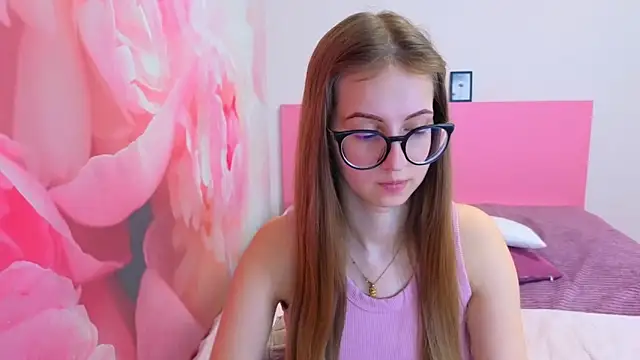 AliceAdams online show from 13, 3, 2026