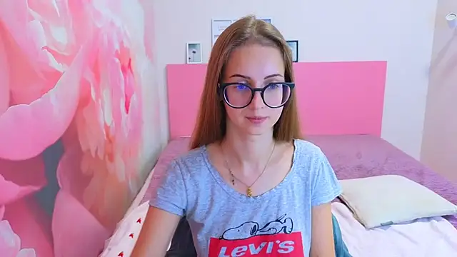 AliceAdams online show from 7, 11, 2025