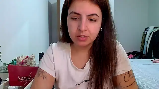 Snapshot of chelbyy chatting on 7, 11, 2025 chelbyy online show from 7, 11, 2025