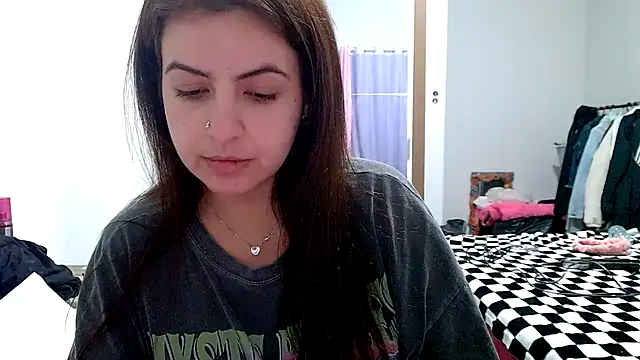 Snapshot of chelbyy chatting on 31, 10, 2025 chelbyy online show from 31, 10, 2025