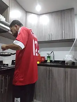 Aroon Stonne online show from 4, 12, 2025