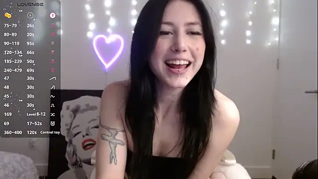 PlayfulApril online show from 23, 11, 2025